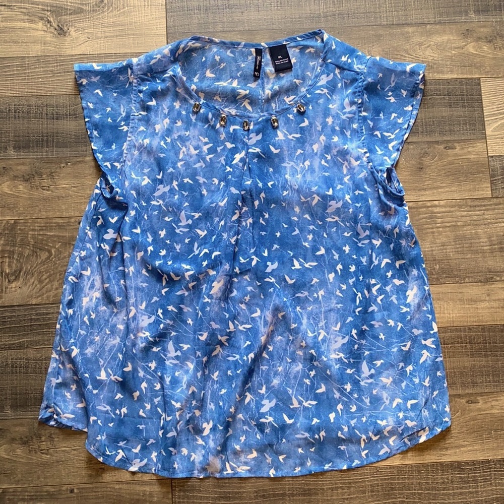Beautiful summer blouse!